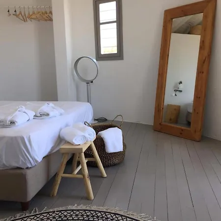 Villa Splendid 2 Bedrooms Zeus Beautiful Sea Views Antiparos